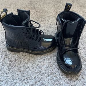 Worn once - Dr MARTENS TODDLER 1460 PATENT LEATHER LACE UP BOOTS